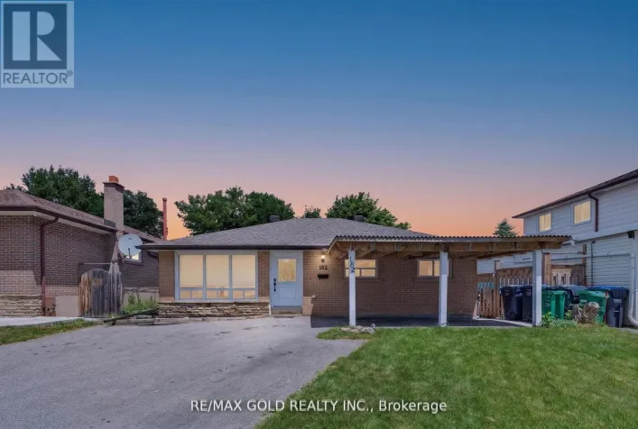 182 MCMURCHY AVENUE S, Brampton