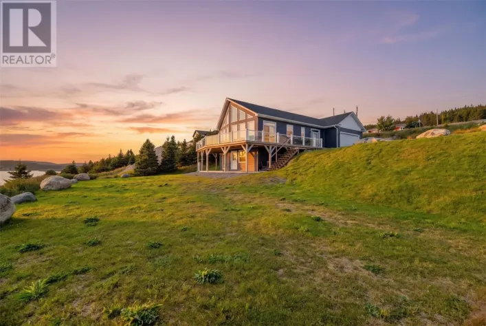 182 North Side Road, Calvert