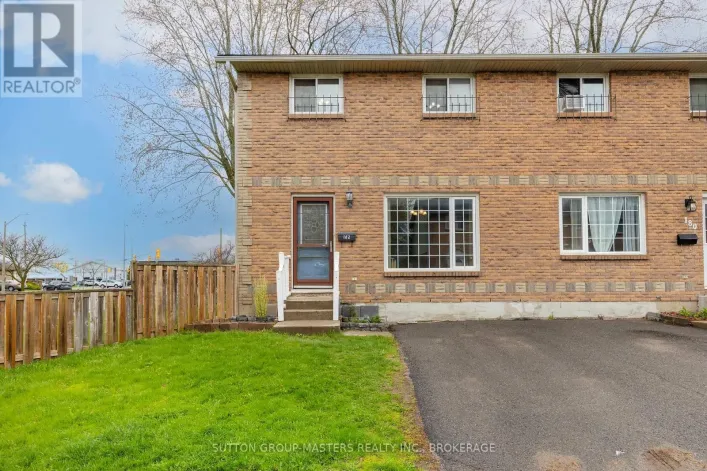 182 ROSEMUND CRESCENT, Kingston