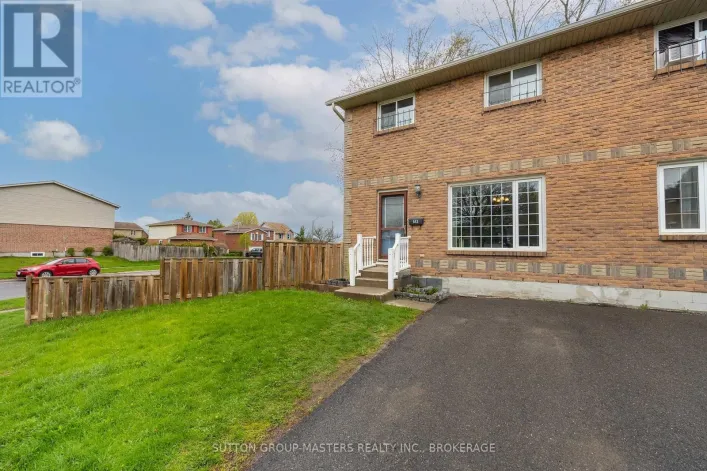 182 ROSEMUND CRESCENT, Kingston