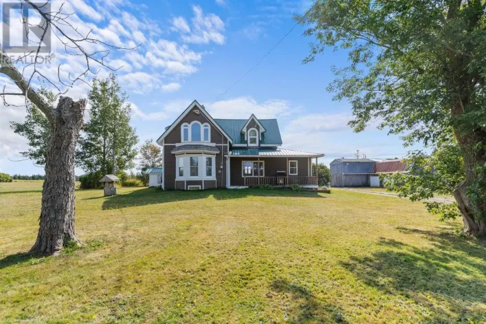 1821 Route 11, Linkletter