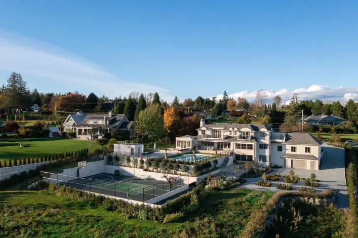 18238 20 AVENUE, Surrey