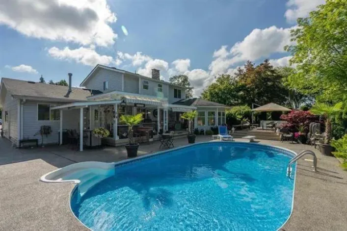 18244 54 AVENUE, Surrey