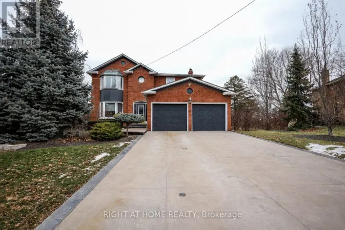 1827 FOLKWAY DRIVE, Mississauga