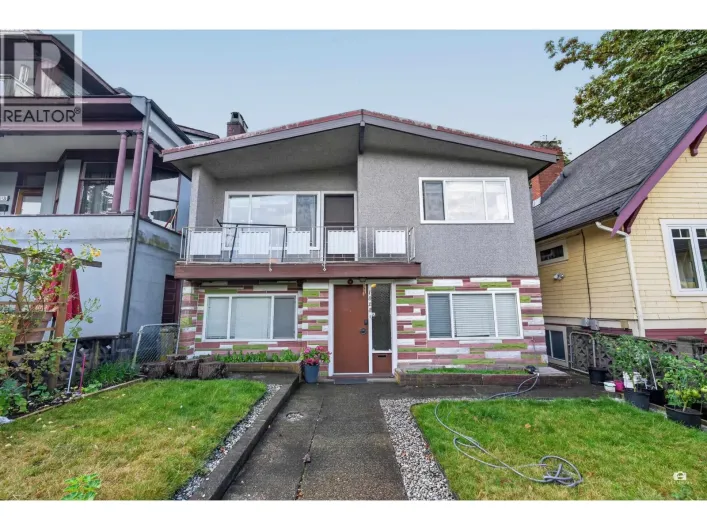1828 PARKER STREET, Vancouver