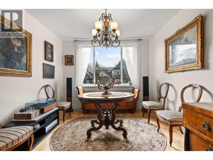 1829 1831 W 2ND AVENUE, Vancouver