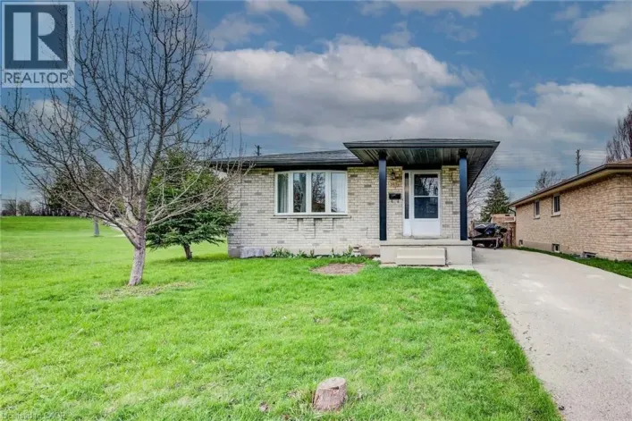 183 DINISON Crescent, Kitchener