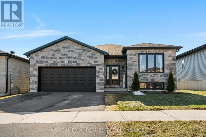 183 EMILY JADE CRESCENT, Cornwall