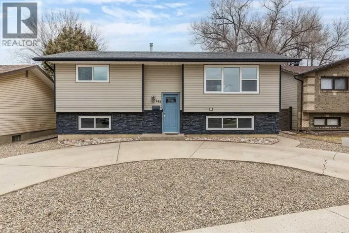183 Hull Crescent NE, Medicine Hat