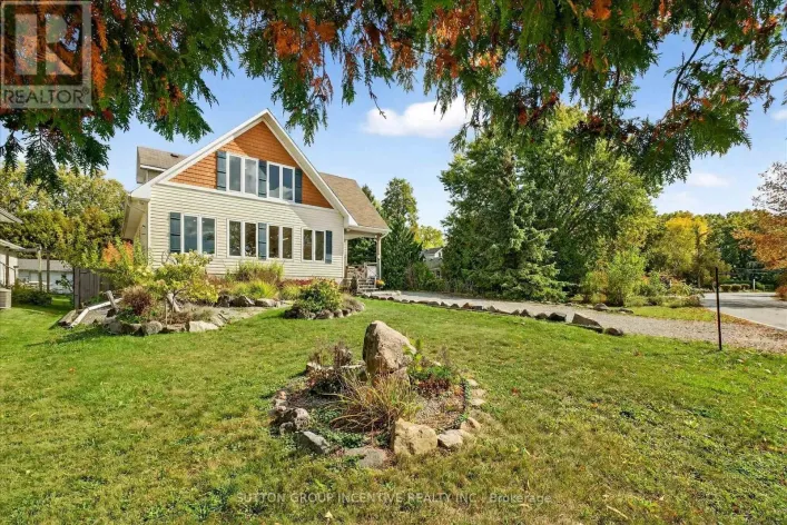 183 LAKE DRIVE N, Georgina