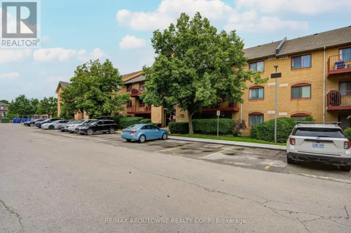 1832 - 1476 PILGRIMS WAY, Oakville