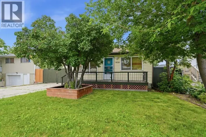 1832 43 Street SE, Calgary