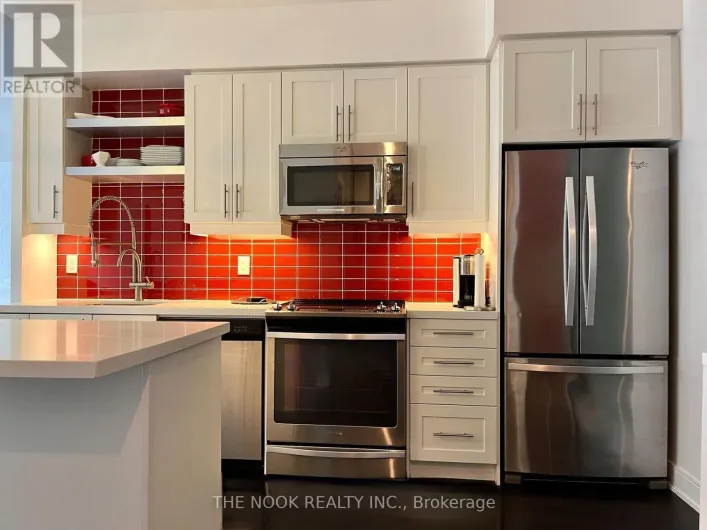 1835 - 525 ADELAIDE STREET W, Toronto