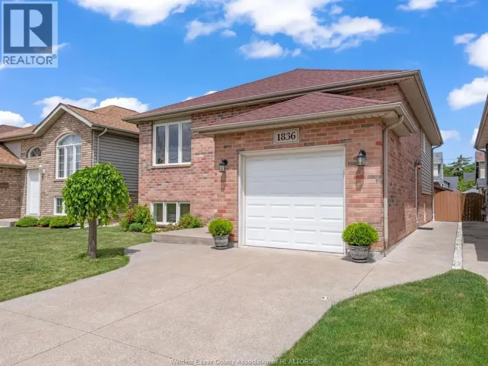 1836 SHEPHERD, Windsor