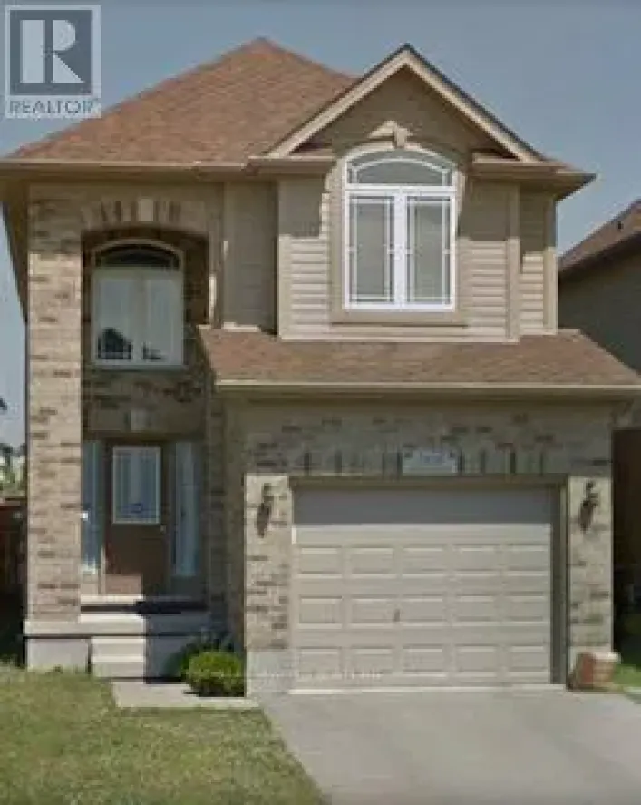 1838 REILLY WALK, London North