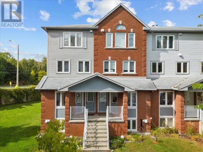 184 BRISTON PRIVATE, Ottawa