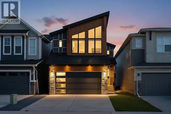 184 Creekstone Row SW, Calgary