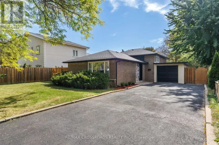 184 LAVEROCK AVENUE, Richmond Hill