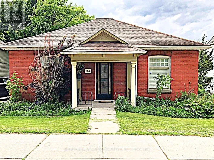 House for sale: 184 PROSPECT STREET, Newmarket
