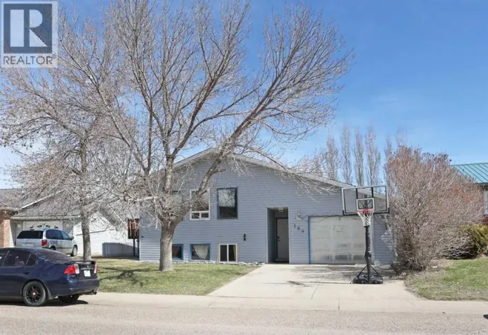 184 Upland Boulevard W, Brooks