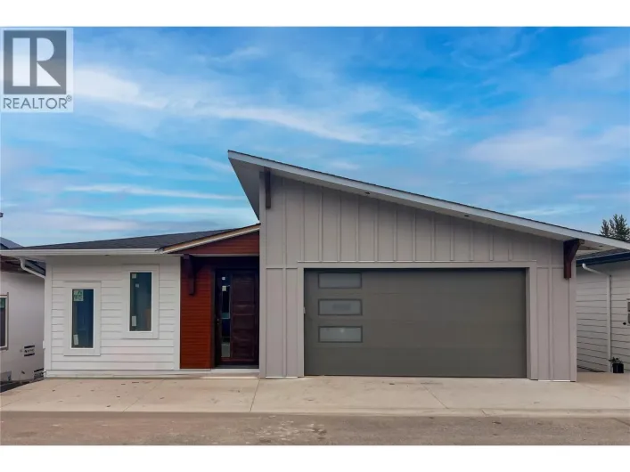 1840 10 Street SW Unit# 17, Salmon Arm