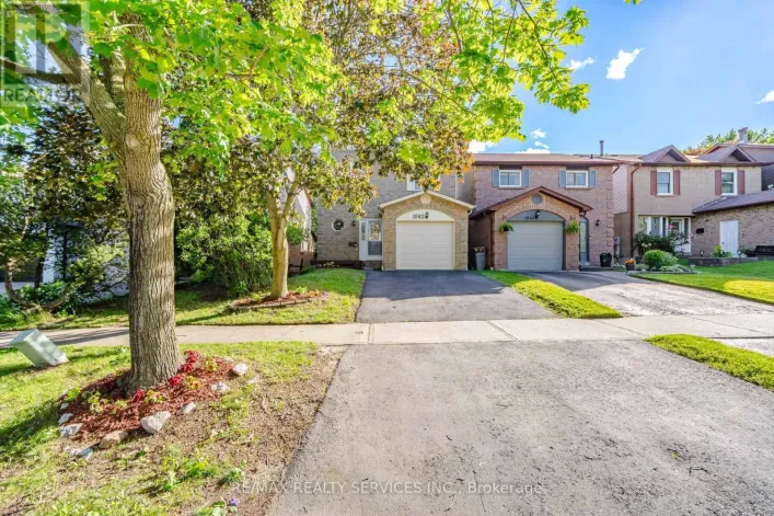 1842 CRICKET LANE, Pickering