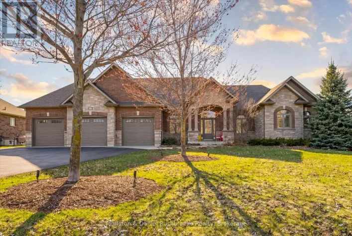 1842 MEADOWVIEW COURT, Severn