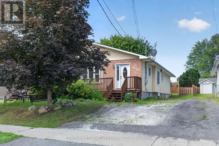 1852 BROOKDALE AVENUE, Cornwall