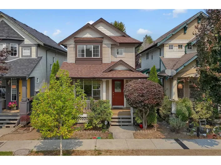 18539 67A AVENUE, Surrey