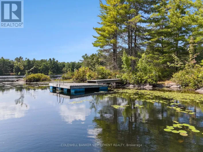 1855 CROSS ROAD, Frontenac