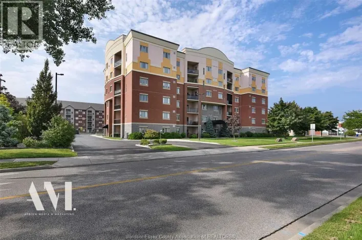 1855 NORMANDY Unit# 505, LaSalle