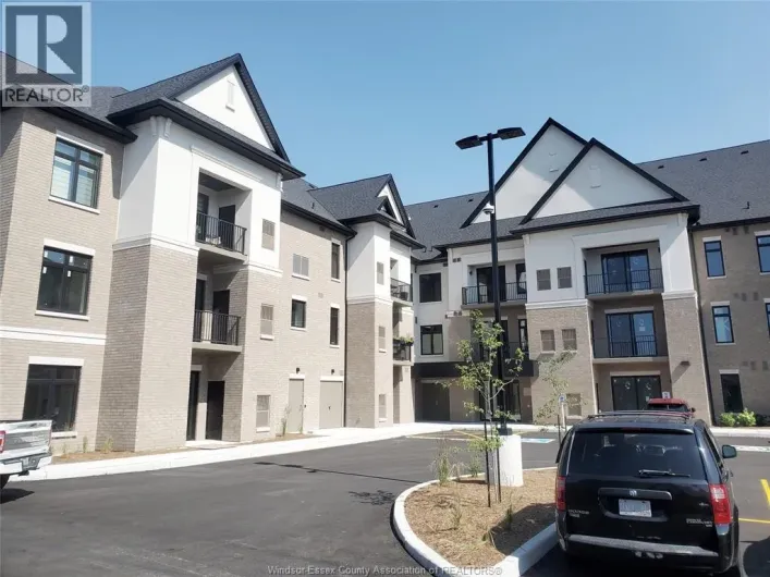 1855 WYOMING Unit# 210, LaSalle