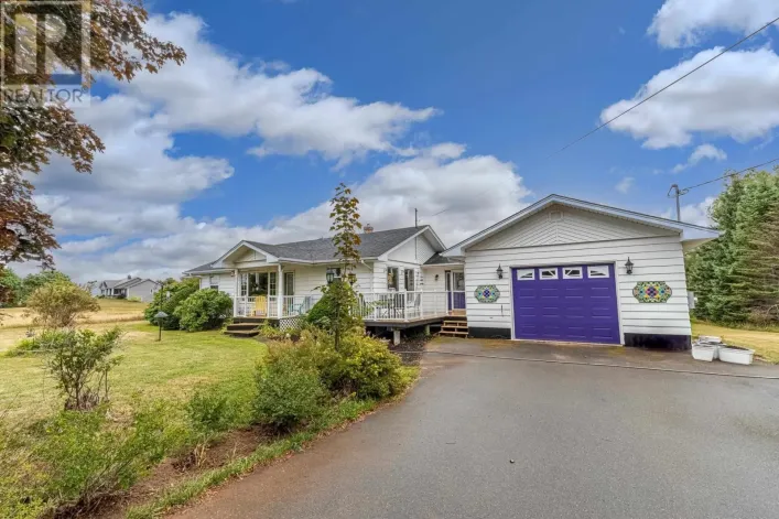1858 CAPE BEAR Road, Beach Point