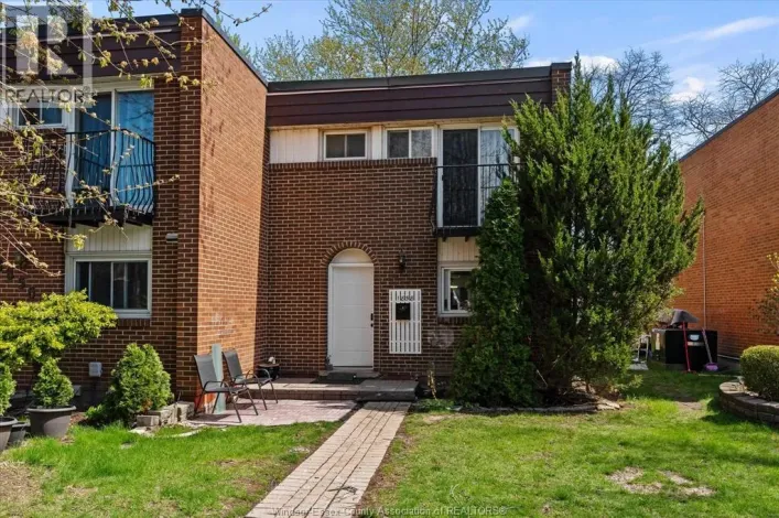 1858 EAST GATE ESTATES Unit# 119, Windsor