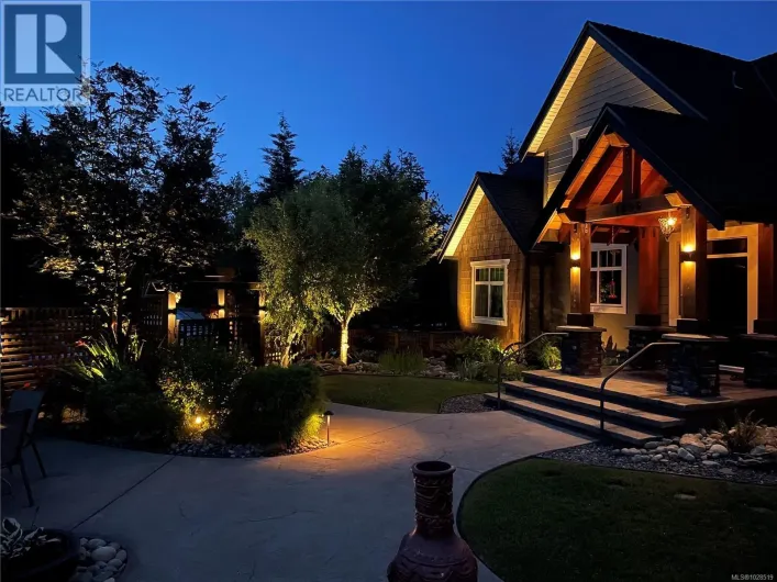 1858 Taylor Walk, Qualicum Beach