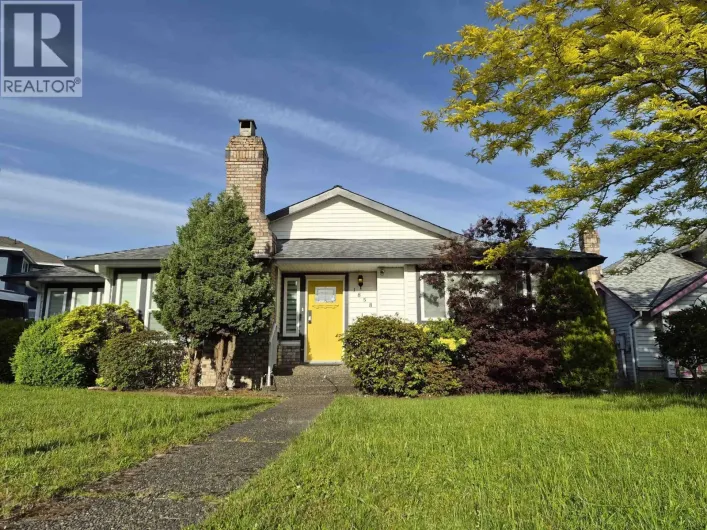 1858 WALNUT CRESCENT, Coquitlam