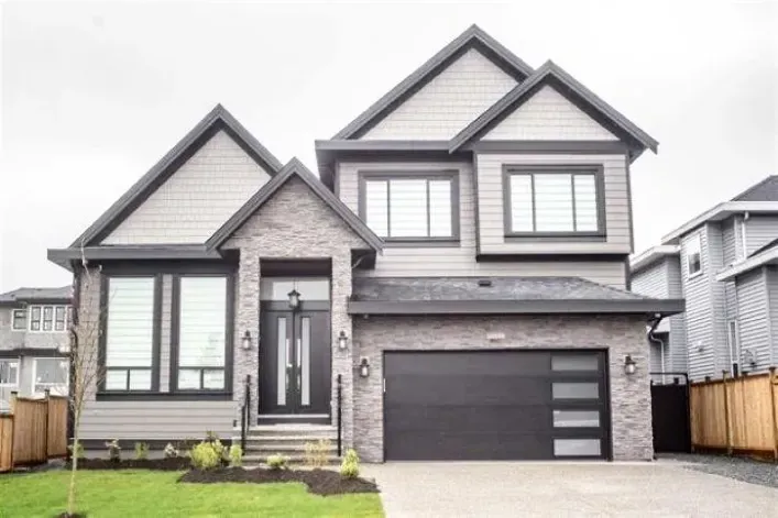 18585 56 AVENUE, Surrey