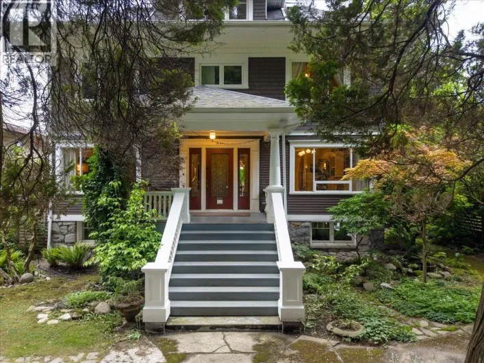 1859 NAPIER STREET, Vancouver