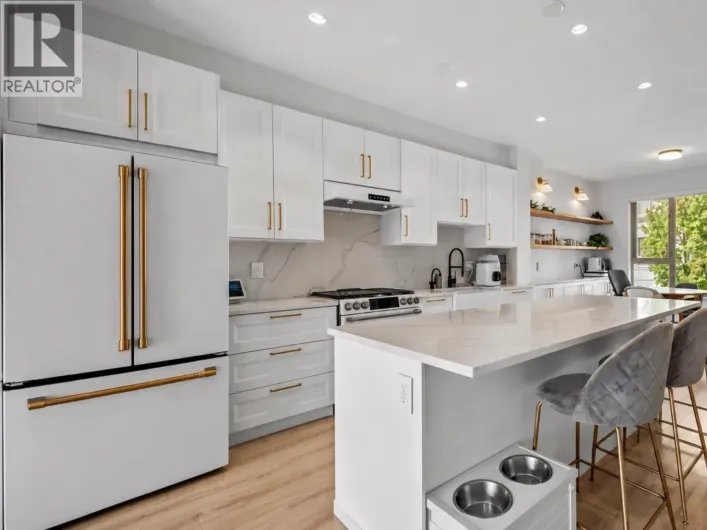 186 3105 DAYANEE SPRINGS BOULEVARD, Coquitlam