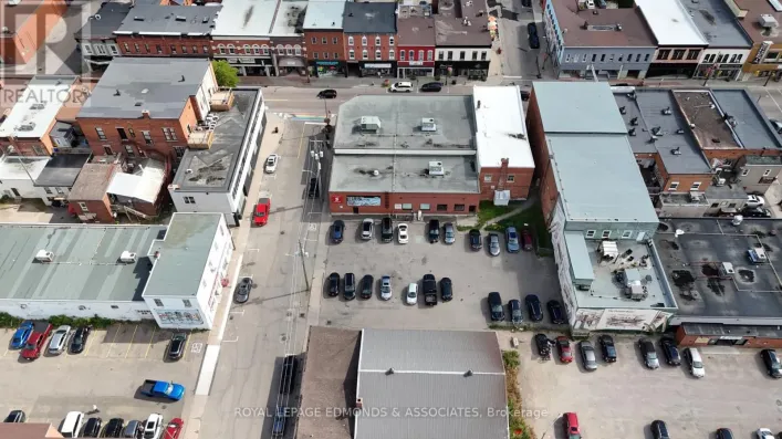 186 ALBERT STREET, Pembroke