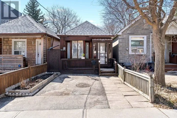 186 CEDRIC AVENUE, Toronto