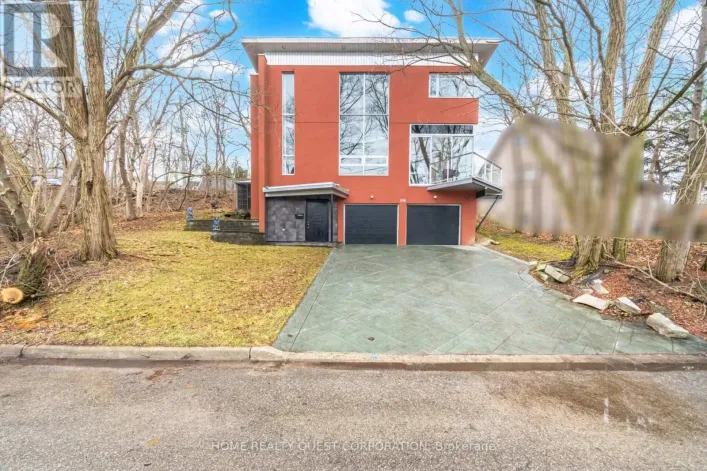186 WYNDHAM STREET, Mississauga