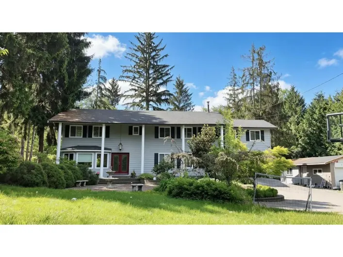 18640 32 AVENUE, Surrey