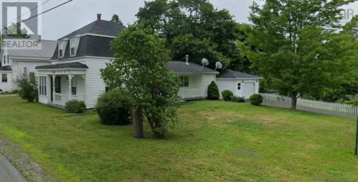 1865 Station Road, Londonderry