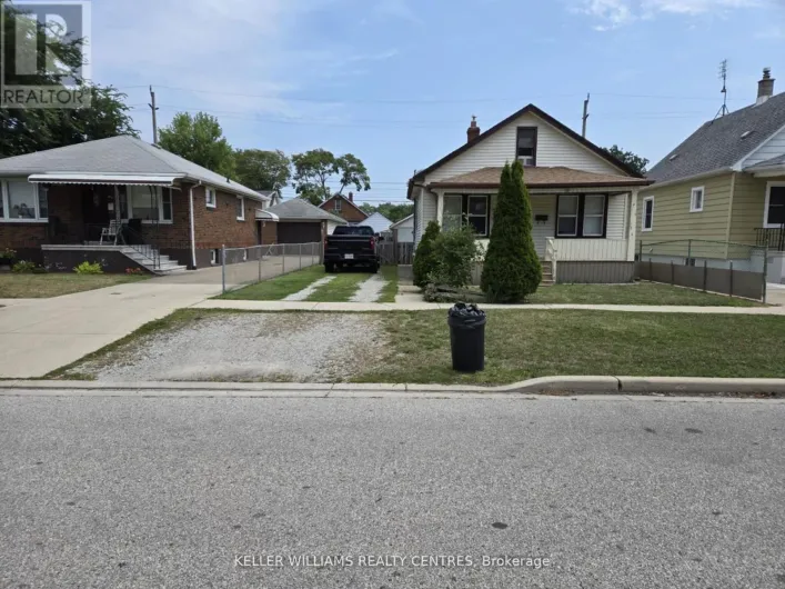 1868 ALBERT ROAD, Windsor