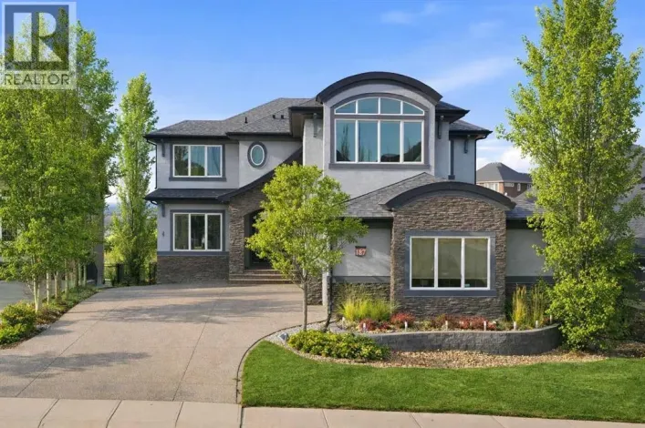 187 Cranarch Circle SE, Calgary