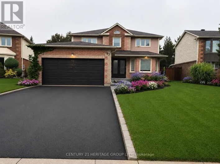 187 GLENWAY CIRCLE, Newmarket