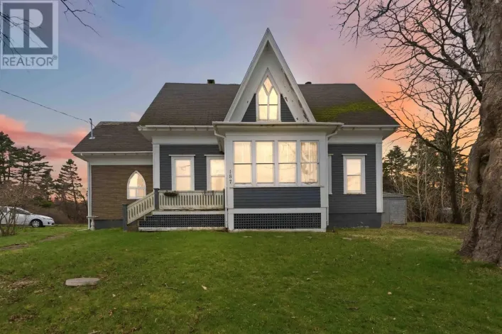 187 Water Street, Freeport