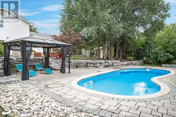1872 APPLEVIEW ROAD, Pickering