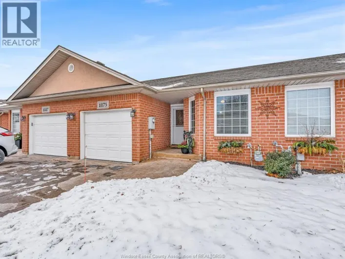 1875 Chateau, Windsor